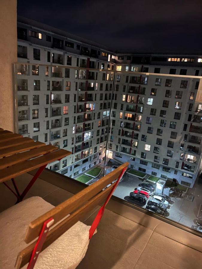 Gold Luxury Apartment Close To Presidential Palace Bucureşti Exterior foto