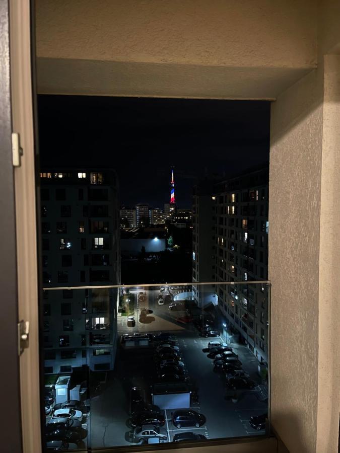 Gold Luxury Apartment Close To Presidential Palace Bucureşti Exterior foto